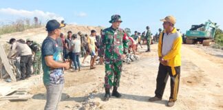 Bangun Infrastruktur dan Bangun Generasi Muda Cerdas, Wujud Nyata Kemanunggalan TNI di Wilayah Perbatasan