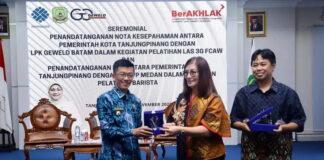 Pj. Wali Kota Tanjungpinang Dorong Pengembangan SDM Melalui Pelatihan Kerja