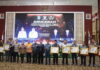 Pemkab Lingga Terima Penghargaan “Informatif” KIP 2023