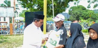 Gubernur Kepri Serahkan Bantuan Pangan Cadangan Beras Pemerintah Tahap II di Sekupang