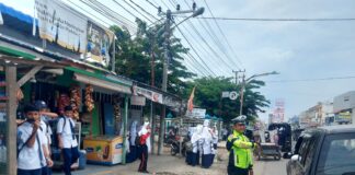 Polantas Lhokseumawe Strong Point Rutin di Titik Penggal SMPN 7