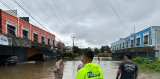 Tanggap Terhadap Potensi Banjir, Polres Natuna Beserta Polsek Jajaran Gelar Patroli