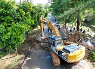 Jalan Amblas Gajah Mada – Tiban, Masyarakat Dihimbau Tetap Berhati-hati