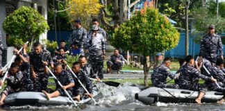 Beragam Lomba Meriahkan HUT Ke-78 Armada RI di Lanal Ranai