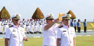 Danlantamal IV Laksma TNI Tjatur Soniarto Pimpin Sertijab Danlanal Tarempa