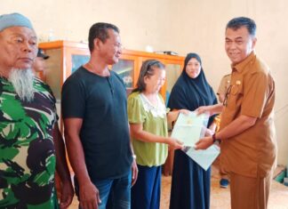 Bupati Natuna Serahkan Sertifikat Tanah Program PTSL BPN