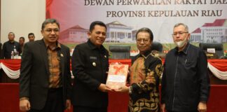 DPRD Kepri Setujui 2 Perda Baru