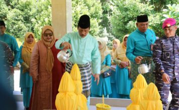 Ziarah ke Makam Zuriah Nong Isa, Kepala BP Batam Akan Jadikan Nongsa Daerah Wisata