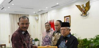 Pemprov Kepri Raih Penghargaan Keterbukaan Informasi Publik Peringkat 3 Nasional
