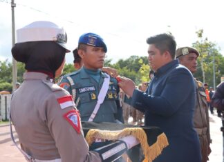 Kapolres Bintan dan Bupati Bintan Pimpin Apel Gelar Pasukan Operasi Lilin Seligi 2023