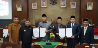 Bupati Anambas Apresiasi Persetujuan Ranperda Pajak dan Retribusi Daerah Oleh DPRD