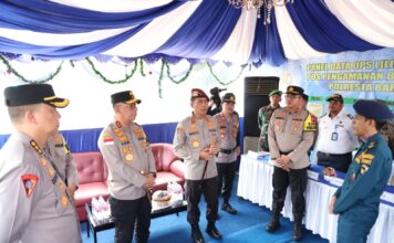 Kabareskrim Polri dan Kapolda Kepri Cek Kesiapan Pos Pam Menjelang Malam Tahun Baru