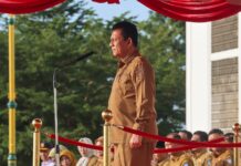 Pimpin Apel Pagi Awal Tahun 2024 Bersama OPD, Ini Pesan Gubernur Ansar