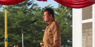 Pimpin Apel Pagi Awal Tahun 2024 Bersama OPD, Ini Pesan Gubernur Ansar