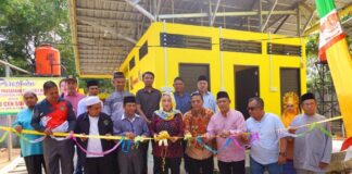 Kerja Nyata Cen Sui Lan Resmikan MCK di LPK Pondok Pesantren Ar-raudhah Tebing Karimun