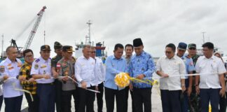 Tingkatkan Pelayanan Transportasi, Gubernur Ansar Resmikan Operasional Pelabuhan Pengumpan Regional Penagi