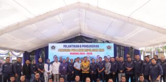 Gubernur Ansar Hadiri Pelantikan PWI & IKWI Kepri