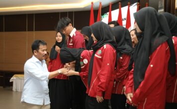 Muhammad Rudi Hadiri Pelantikan IPMKOB Pekanbaru