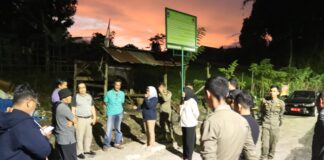 Jasman Tinjau Kondisi Penampungan Sampah Sementara di Tanjung Pauh