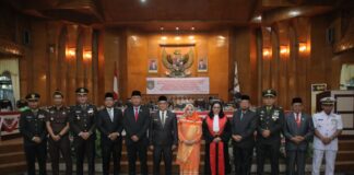 Sekdakab Asahan Ikuti Pengambilan Sumpah Janji PAW Anggota DPRD Kabupaten Asahan 2019-2024