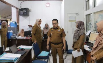 Pastikan Pelayanan Maksimal, Pj Wali Kota Jasman Sidak ke Sejumlah OPD