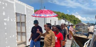 Percepat Pengentasan Kemiskinan Pemprov Kepri Bangun Rumah Suku Laut di Lingga