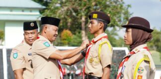 Sekdaprov Kepri Jadi Irup Upacara Perkemahan Pramuka Saka Wira Kartika