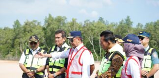 Tinjau Bandara RHA Karimun, Menhub Targetkan Didarati Boeing 737 di 2024