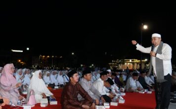 Ustadz Pantun’ Ramaikan Peringatan Isra’ Mi”raj di Tanjungpinang
