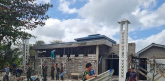 Jelang Ramadhan, Prajurit Lanud RSA Natuna Gesa Renovasi Masjid Mina