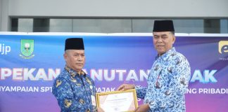 Dinas Komunikasi dan Informatika Natuna Meraih 2 Penghargaan