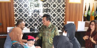 Dikunjungi Gubernur Ansar, Penghuni Rumah Singgah Jakarta Asal Kota Batam Senang