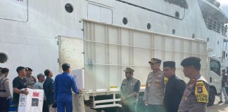 Kapolres Natuna Cek dan Kontrol Kedatangan Logistik Pemilu dari Pulau Serasan, Midai, Subi dan Pulau Panjang