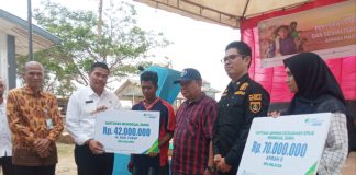 Dua Ahli Waris Nelayan di Lhokseumawe Dapat Santunan Dari BPJS Ketenagakerjaan