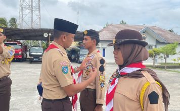 Danlanal Ranai Lantik Anggota Pramuka Saka Bahari Tahun 2024