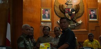 Bupati Asahan Sampaikan LKPJ Tahun Anggaran 2023 Kepada DPRD