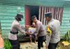 Polres Natuna Berbagi Sembako Bantuan Sosial Kapolda Kepri ke Masyarakat
