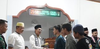 Ratusan Jamaah Masjid Raya Siamang Bunyi Antusias Sambut TSR 1 Pemkab 50 Kota