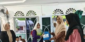 Safari Ramadhan, Bupati Lingga dan Rombongan Berbagi Berkah di Desa Pulau Bukit