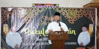 Bupati Anambas Abdul Haris Peringati Malam Nuzulul Qur’an di Masjid Agung Baitul Makmur