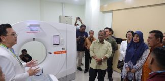 Gubernur Ansar dan Bupati Rafiq Tinjau Alat CT Scan dan Mamografi RSUD Karimun