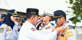 Dukung Kelancaran Mudik, Gubernur Ansar Resmikan Posko Terpadu Angkutan Lebaran di Punggur