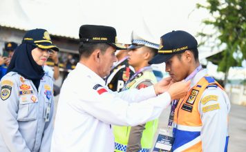Dukung Kelancaran Mudik, Gubernur Ansar Resmikan Posko Terpadu Angkutan Lebaran di Punggur