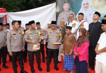 Berbagi Kebahagiaan di Bulan Suci Ramadhan, Polda Kepri Bagikan Takjil dan Pasar Murah