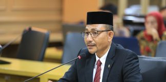 Haji Uma Minta Kementerian Koperasi dan UKM Bangun Pabrik Pengolahan Minyak Kelapa Sawit di Aceh