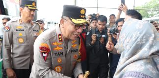 Polda Kepri Berikan 216 Tiket Kapal Gratis Mudik Lebaran di Pelabuhan Domestik Punggur Batam