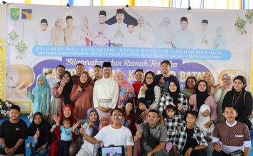 Ribuan Warga Batam Hadiri Open House Muhammad Rudi di Perumahan Rosedale