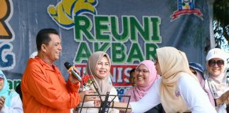 Gubernur Ansar Melepas Jalan Santai Ilunisda Tanjungpinang