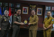 Silaturahmi dengan Kajati Kepri, Gubernur Ansar Siap Lanjutkan Kolaborasi