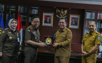 Silaturahmi dengan Kajati Kepri, Gubernur Ansar Siap Lanjutkan Kolaborasi